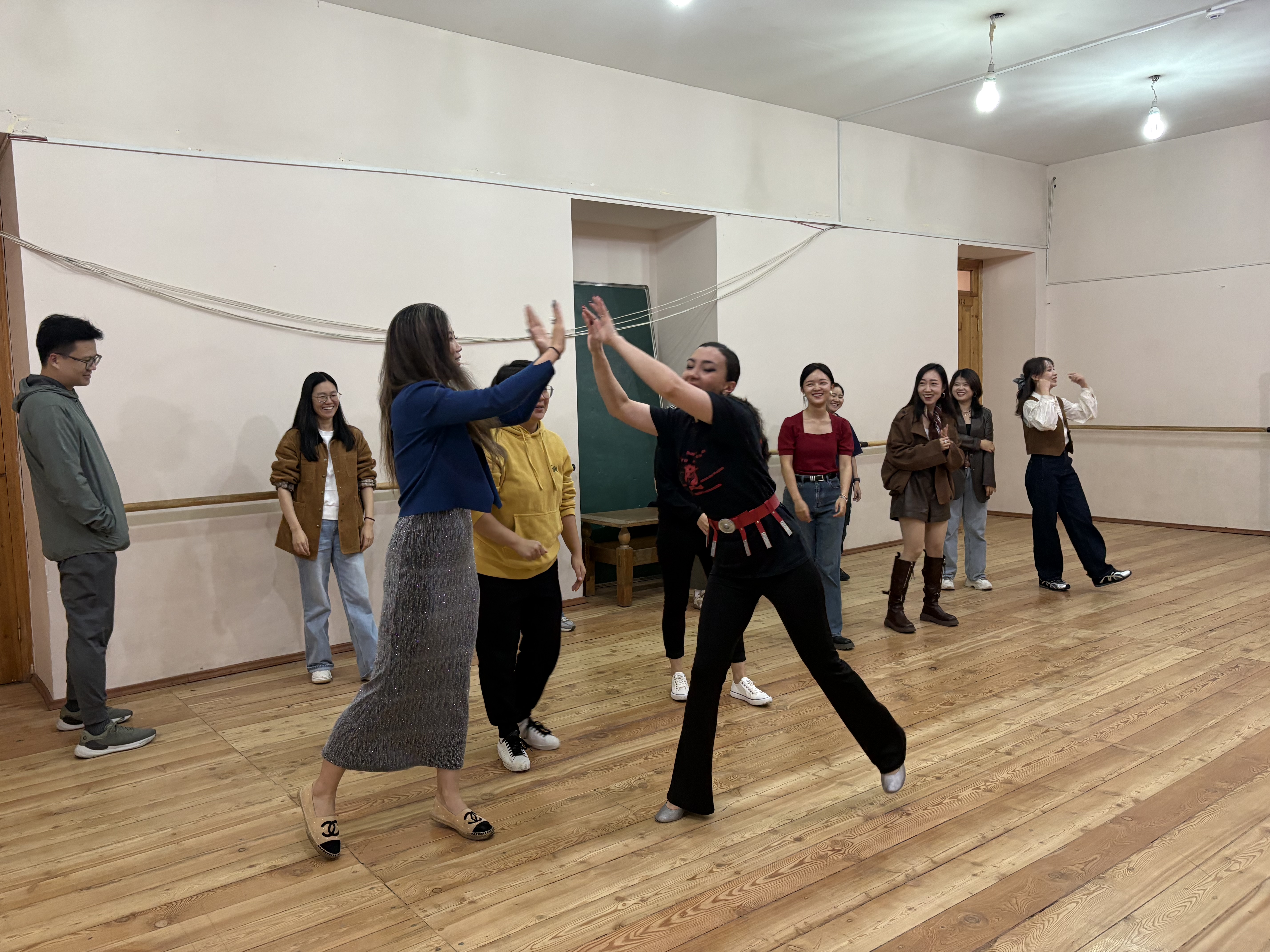 Dance lesson in progress
